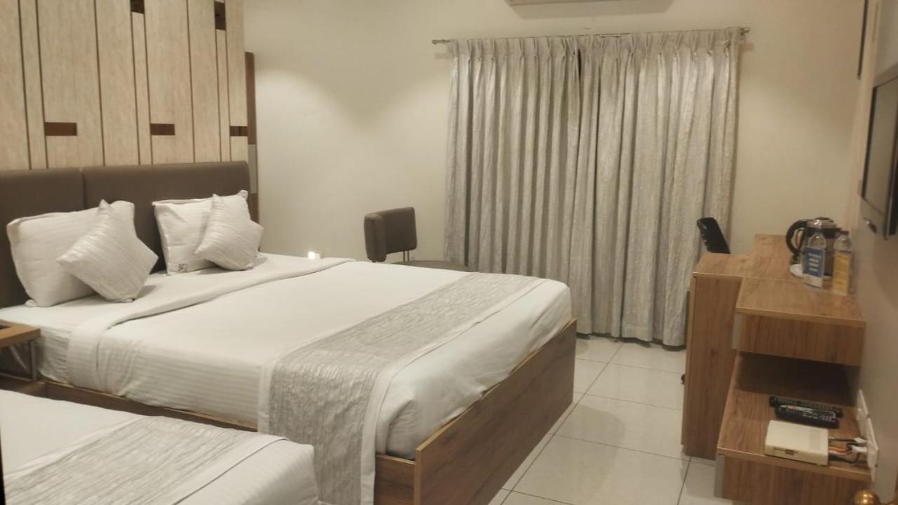 Hotel Annapoorna Residency Secunderabad Ngoại thất bức ảnh